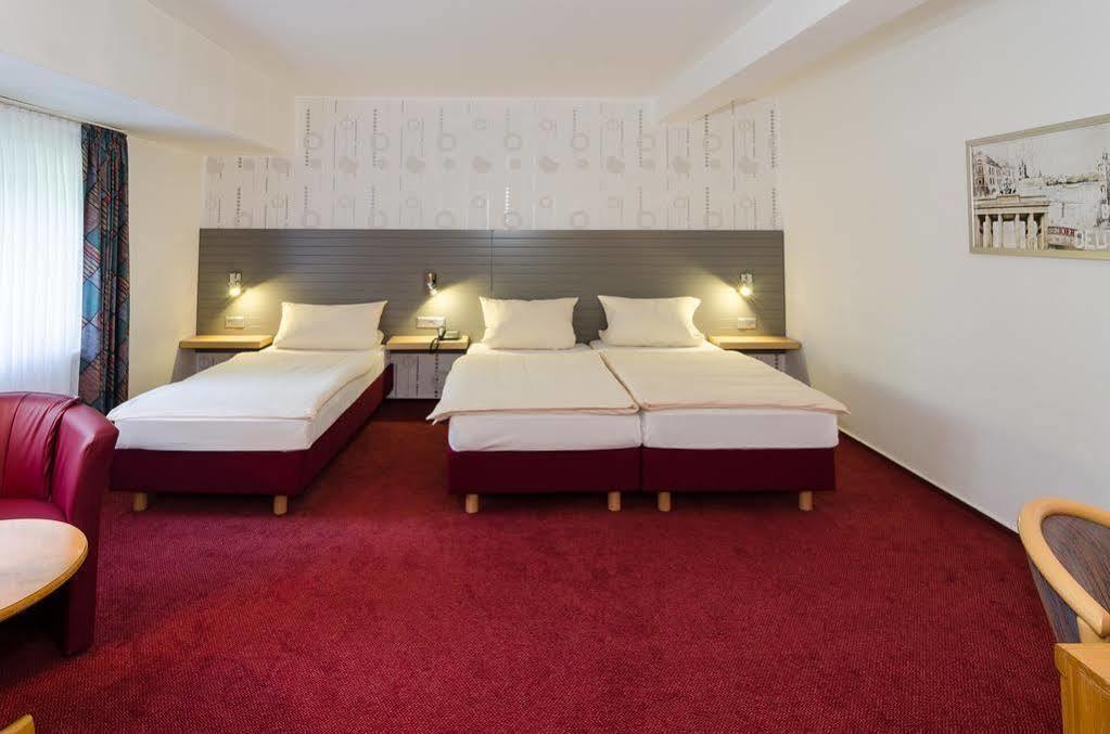Hotel Harsshof Salzgitter Exterior photo