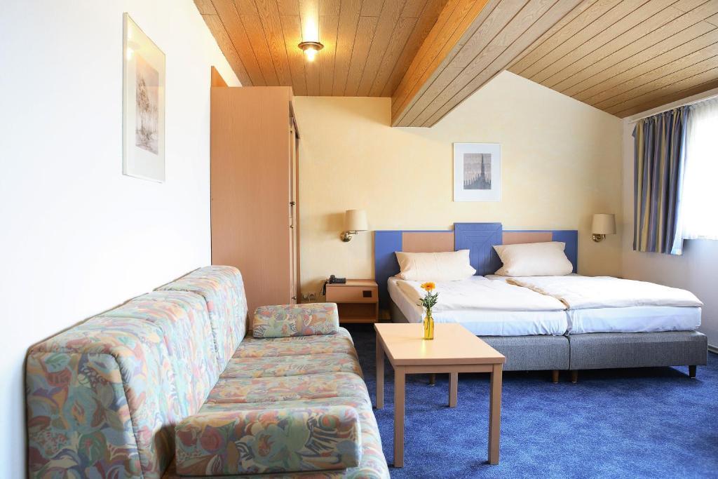 Hotel Harsshof Salzgitter Room photo
